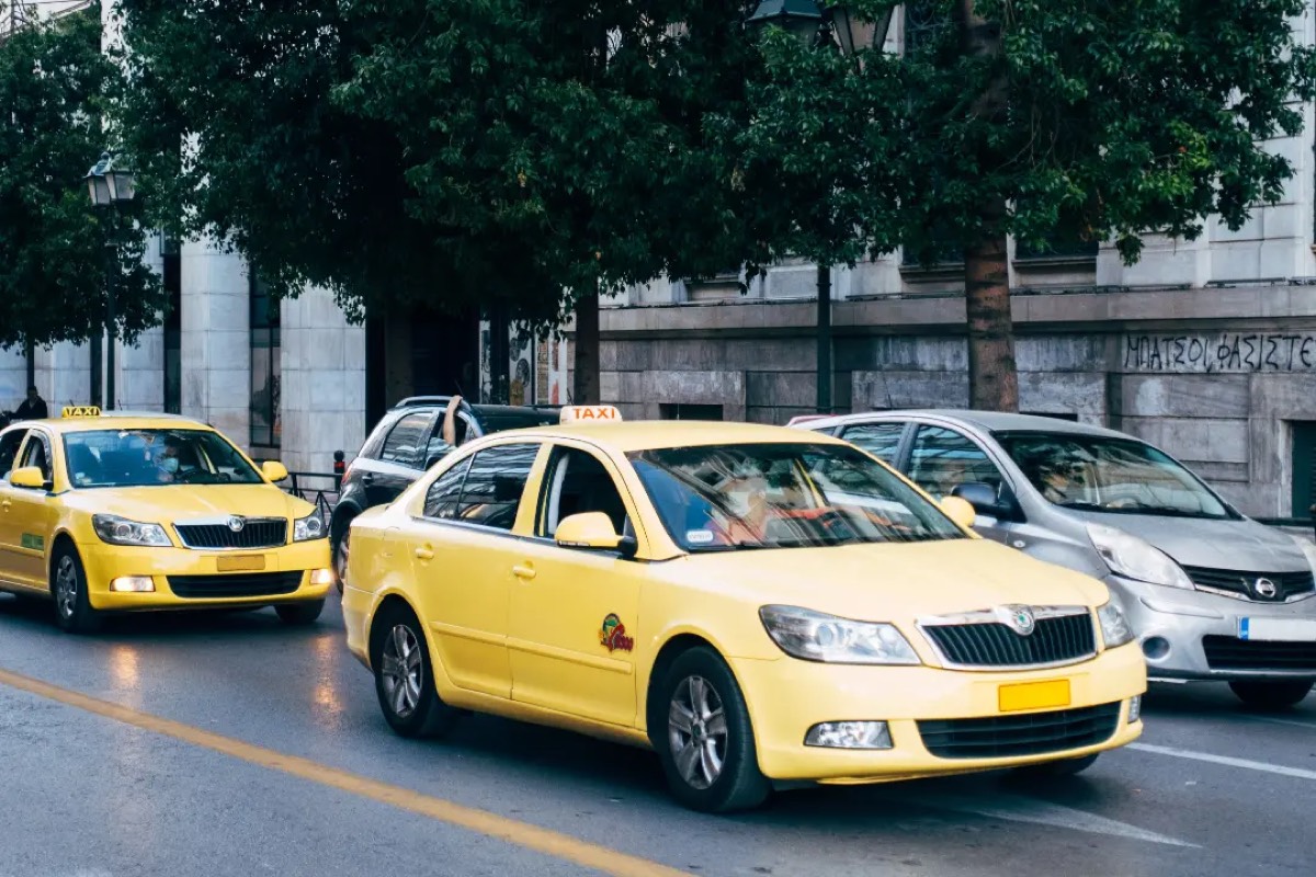 Security Protocols Protect Digital Transactions In Maidstone Taxis